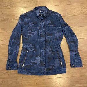 Gap light weight jacket